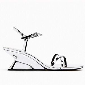 Zara Women's Silver Strappy Sandals